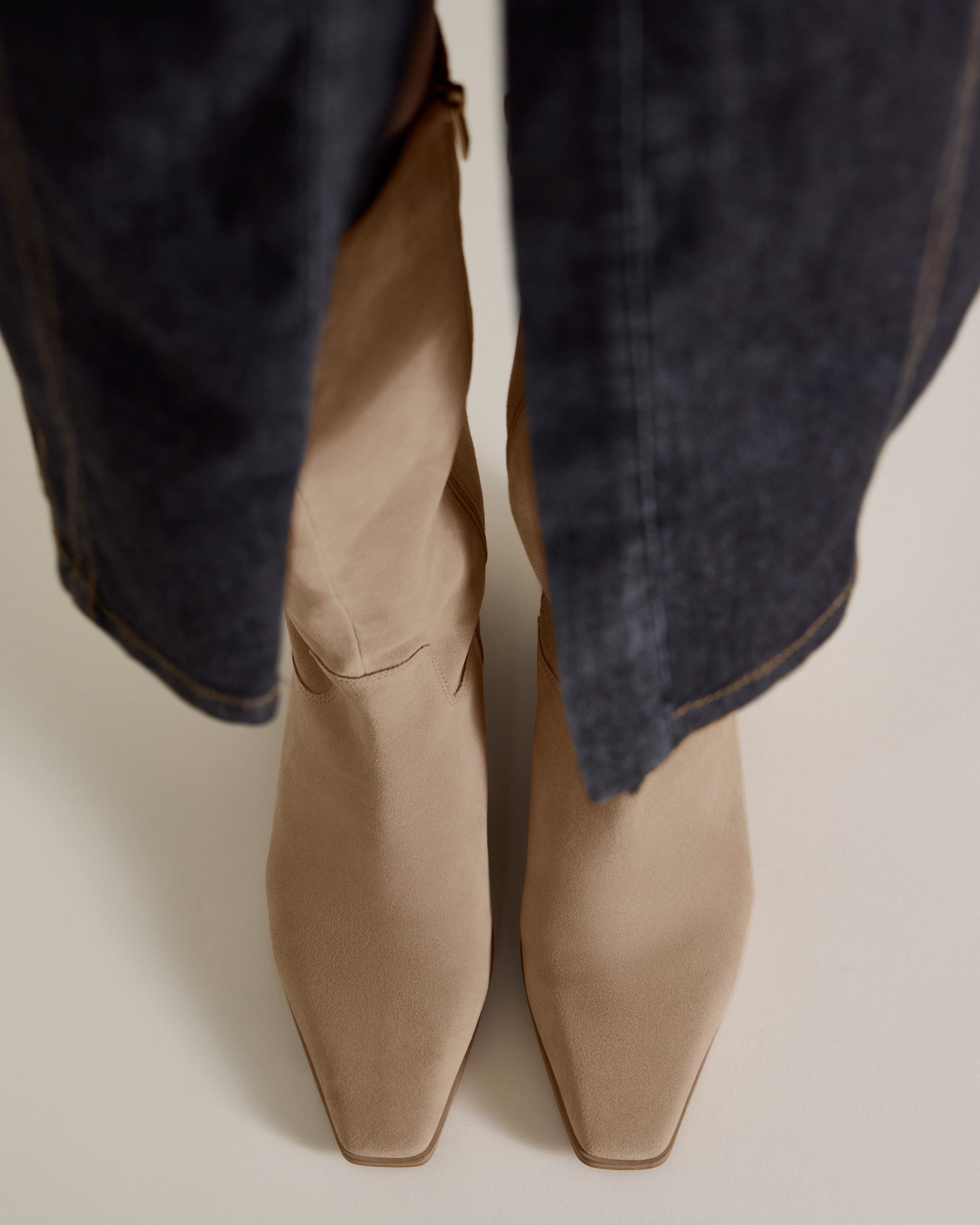 Pavla Knee High Boot - Image 9